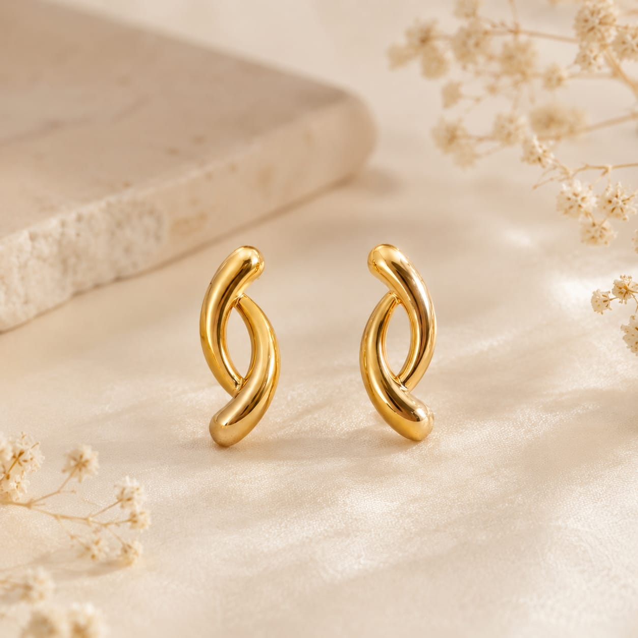 Luna Twist Gold Earrings