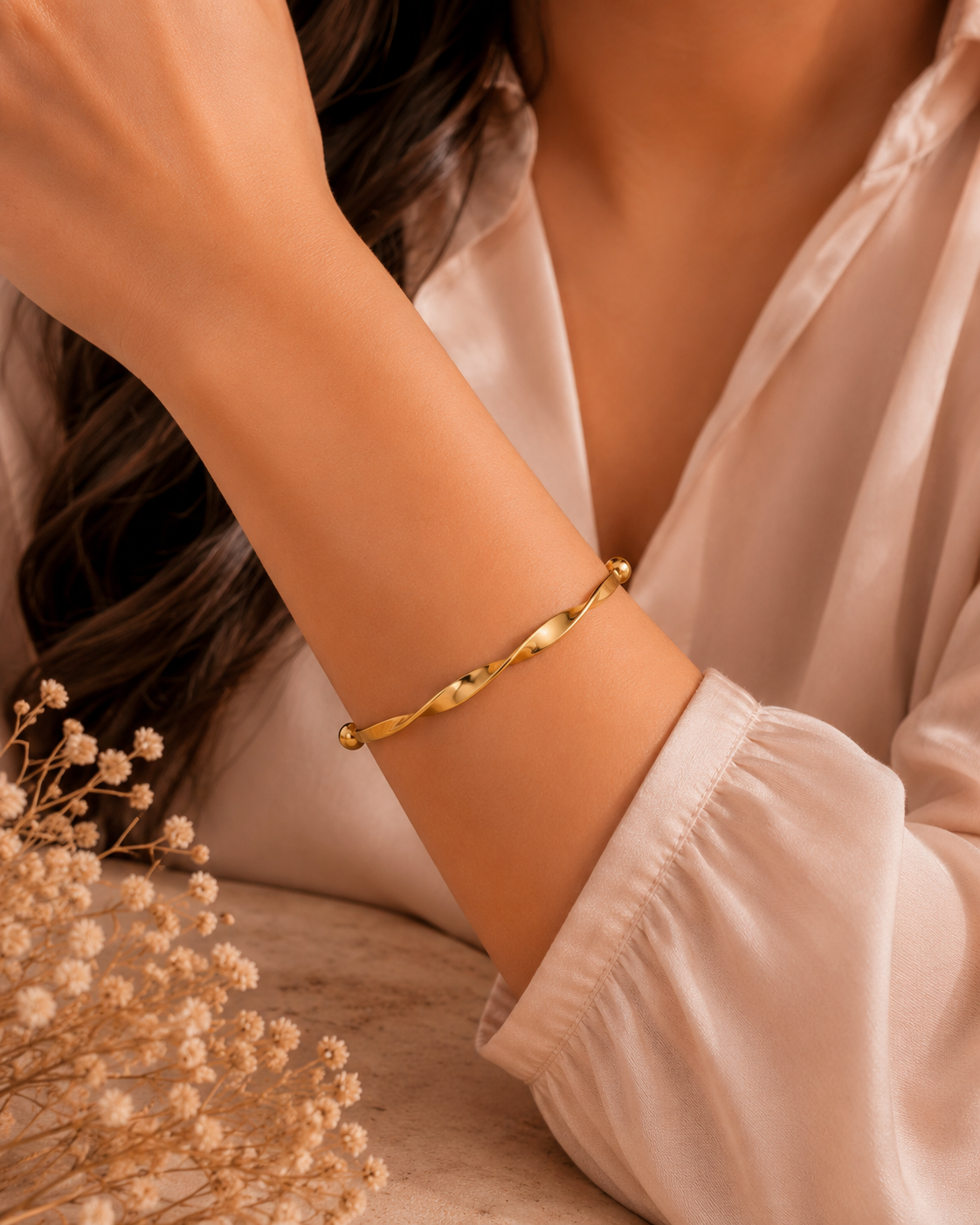 Aurielle twist cuff