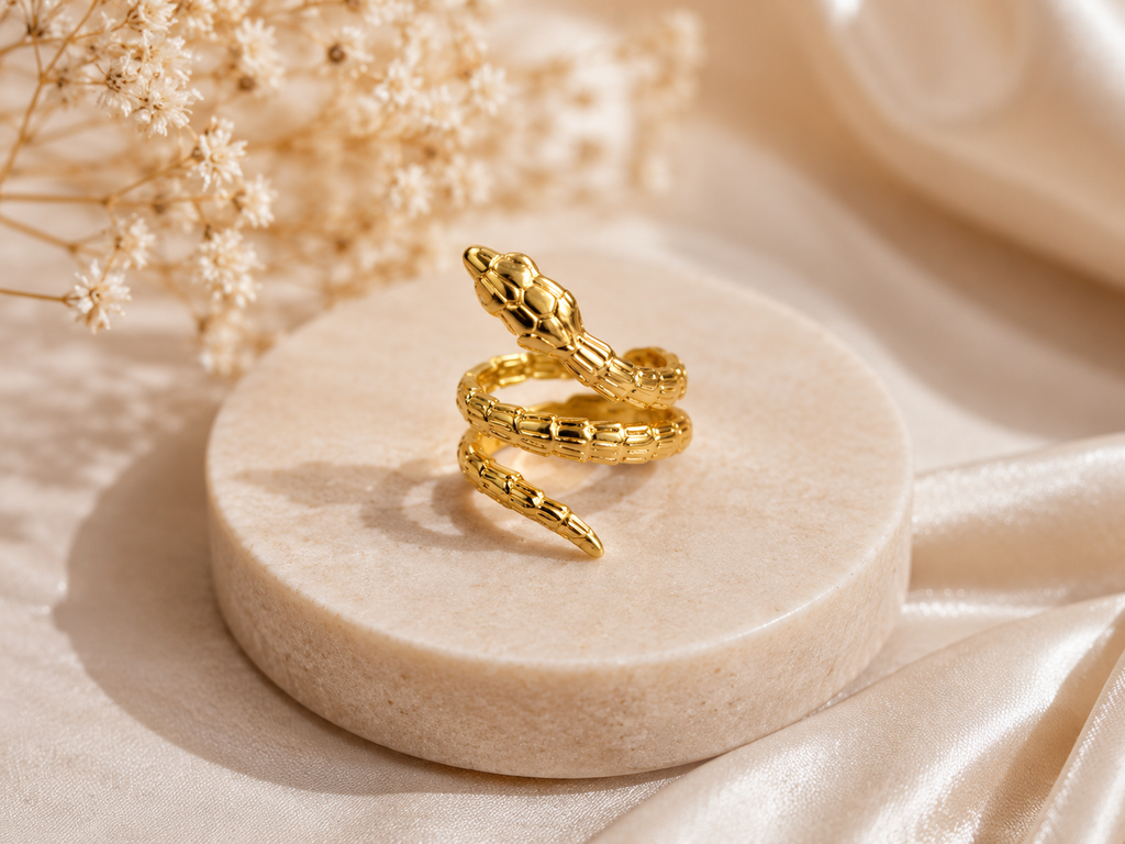 Serpentina gold wrap ring